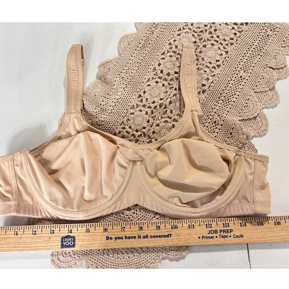 Beige Underwire Unlined Bra 42C Nude Adjustable Straps Hook Eye Closure‎